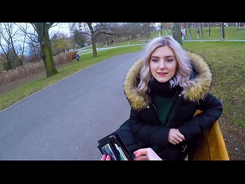 ❤️ Ingoia la sborra calda di uno sconosciuto per soldi - pompino nel parco di Eva Elfie ☑ Video di sessoal it.xxx050890.ru ❌️